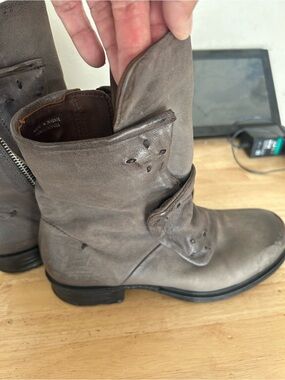 A.S.98 Distressed Gray Leather Ankle Boots
